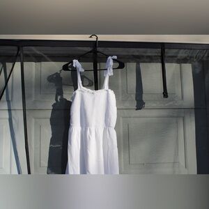 Zesica Large White Maxi Dress